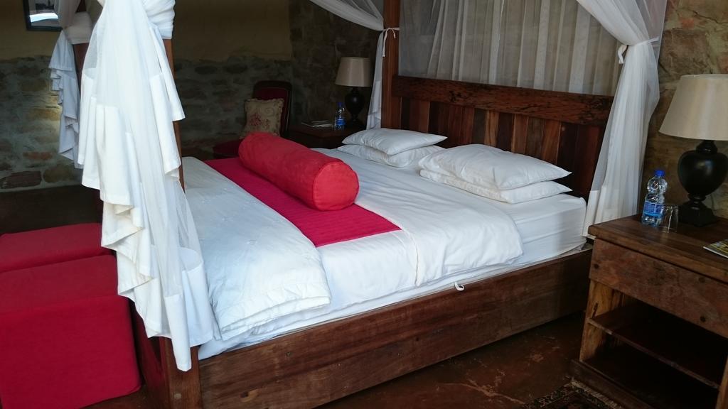 Plettenberg Bay Game Reserve: The Baroness Safari Lodge Buitenkant foto