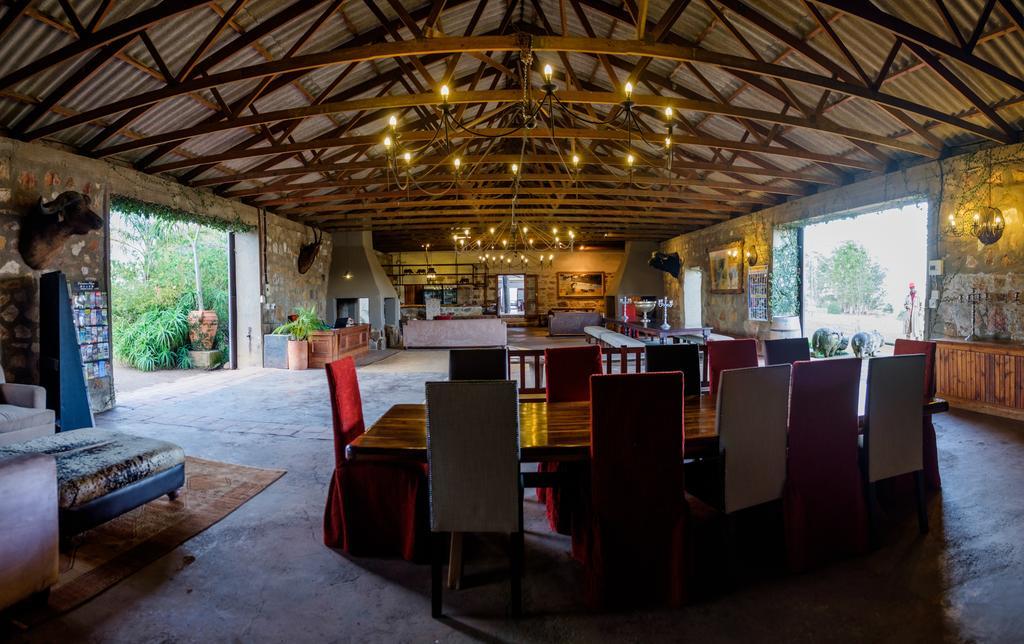 Plettenberg Bay Game Reserve: The Baroness Safari Lodge Buitenkant foto