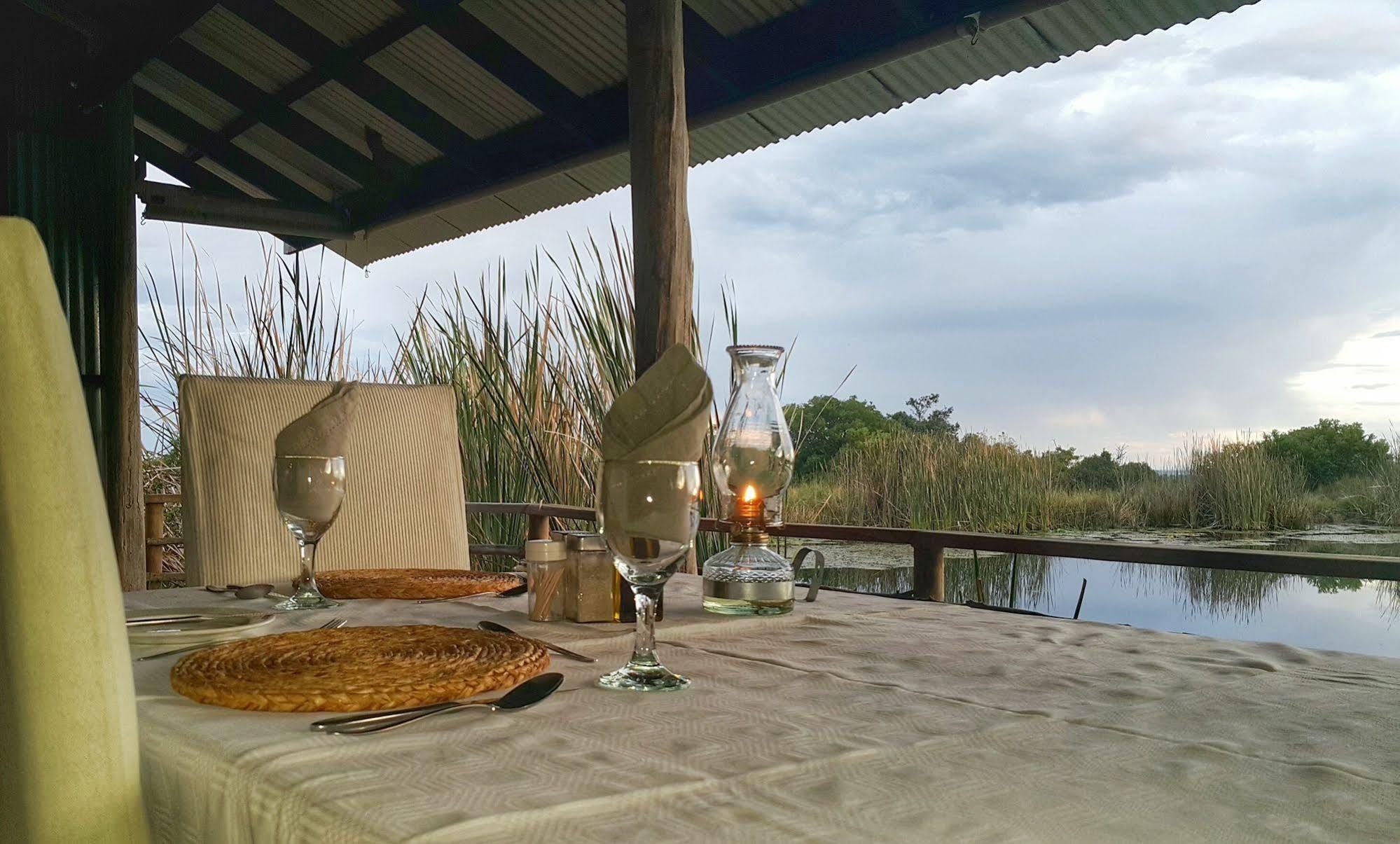 Plettenberg Bay Game Reserve: The Baroness Safari Lodge Buitenkant foto